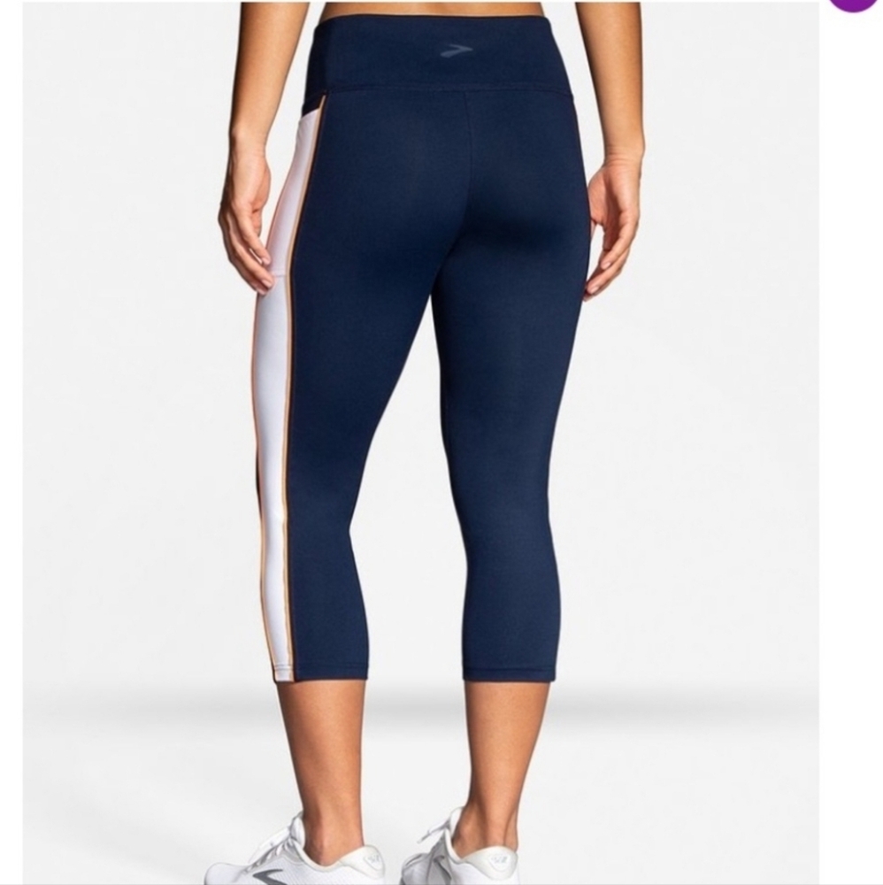 Brooks Navy And Nectar Greenlight Capri Leggings, Pockets Women's Sz Xl, Running